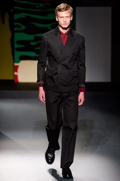 Look 45